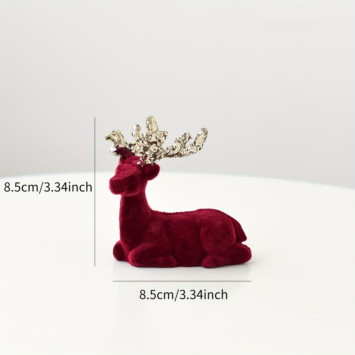 Burgundy Velvet Reindeer Ornament
Informações
